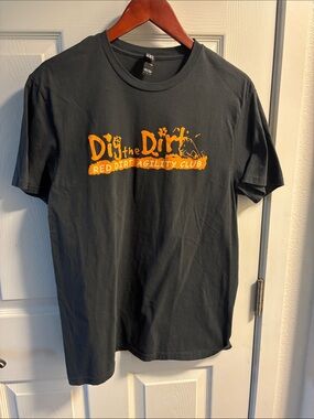 Dig the Dirt Red Dirt Agility Club Black Graphic T-Shirt